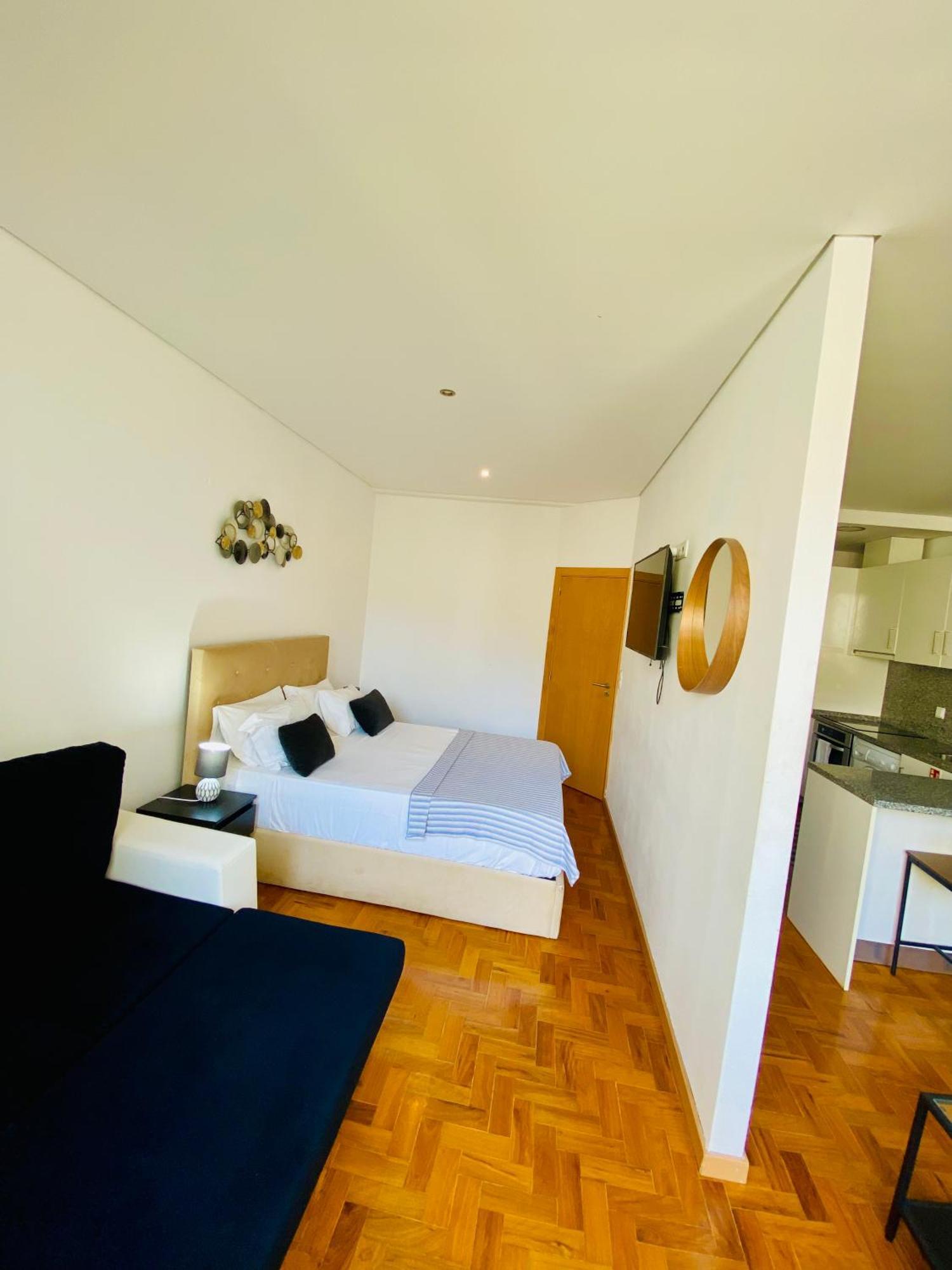 Beautiful Flats In The Best Location Appartement Porto Buitenkant foto
